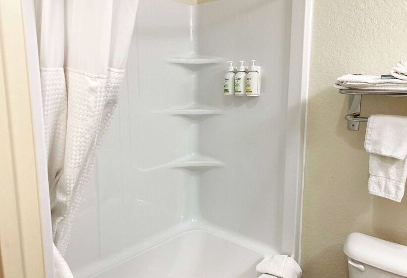 ホテル Americinn By Wyndham Grinnell