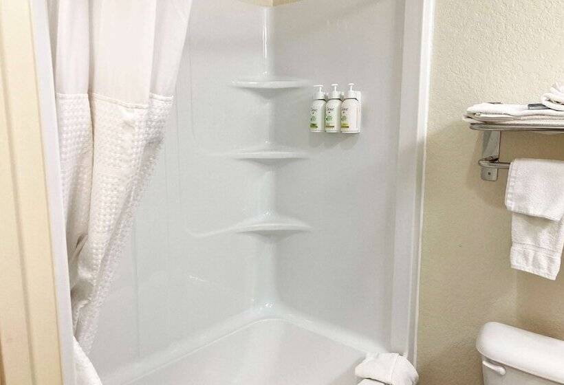 ホテル Americinn By Wyndham Grinnell