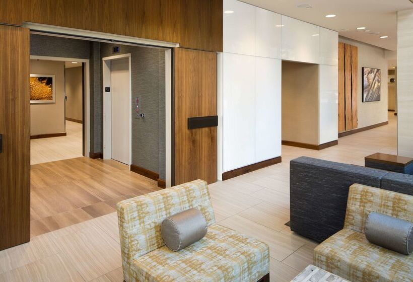 호텔 Best Western Plus Bayside Inn