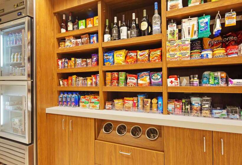 בית מלון כפרי Best Western Plus Bayside Inn