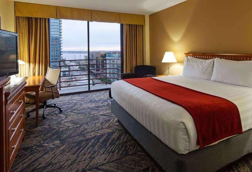 בית מלון כפרי Best Western Plus Bayside Inn