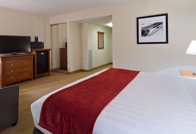 בית מלון כפרי Best Western Plus Bayside Inn