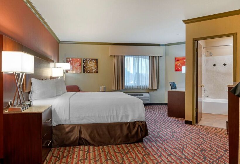 فندق Best Western Plus Brookside Inn