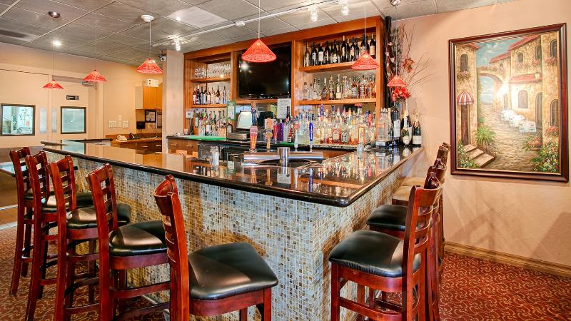 فندق Best Western Plus Brookside Inn