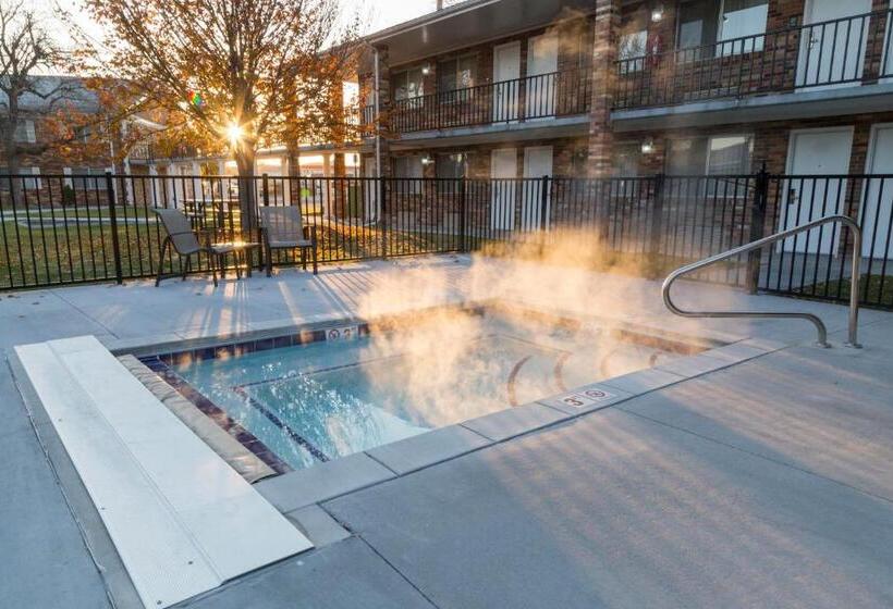 فندق Best Western Plus Burley Inn & Convention Center