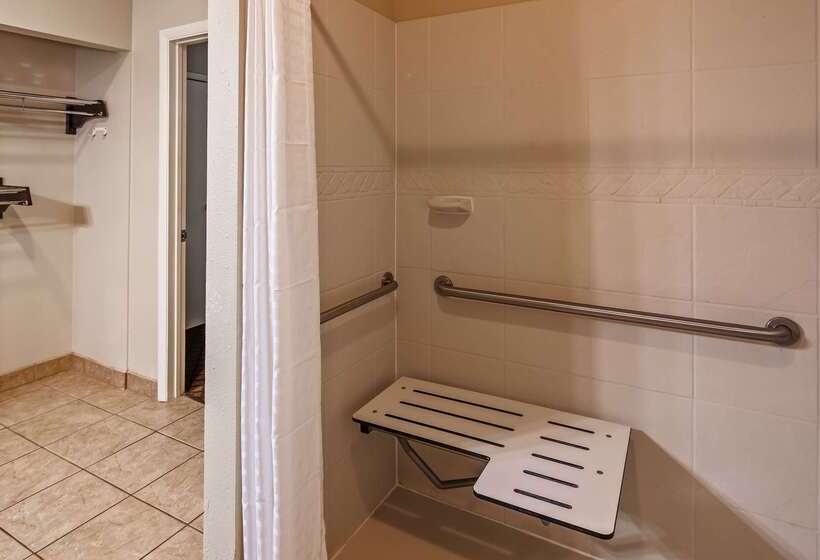 هتل Best Western Coach House