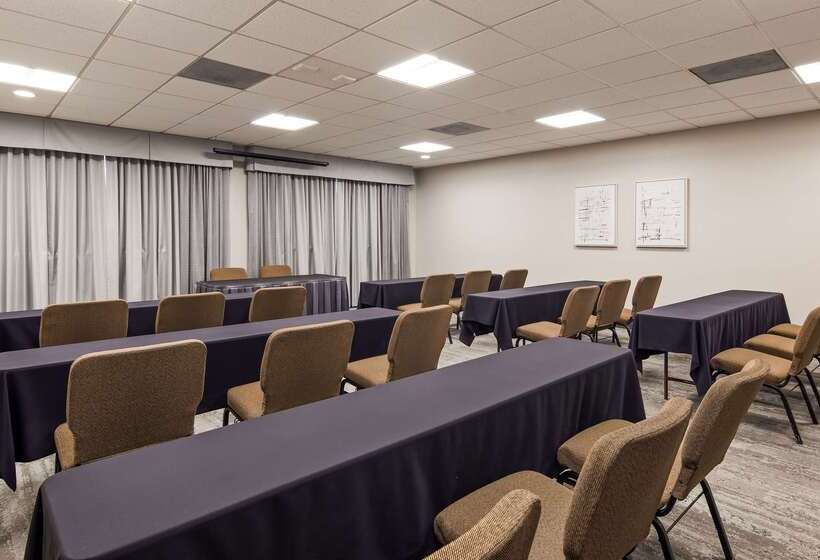 호텔 Best Western Plus Cottontree Inn