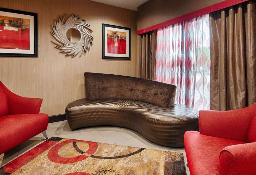 酒店 Best Western Plus Denton Inn & Suites