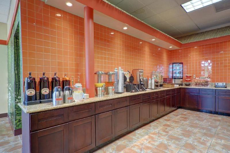 فندق Best Western Plus Dragon Gate Inn