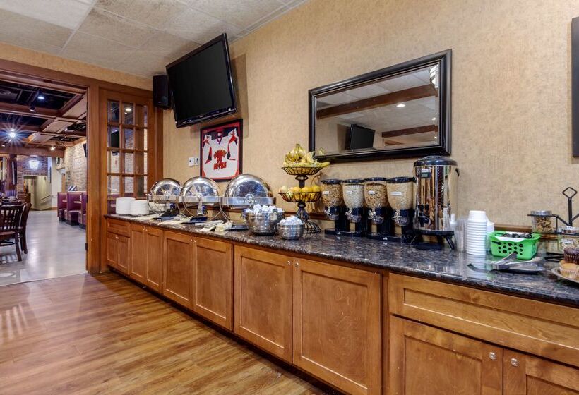 Best Western Plus Dubuque Hotel And Conference Center