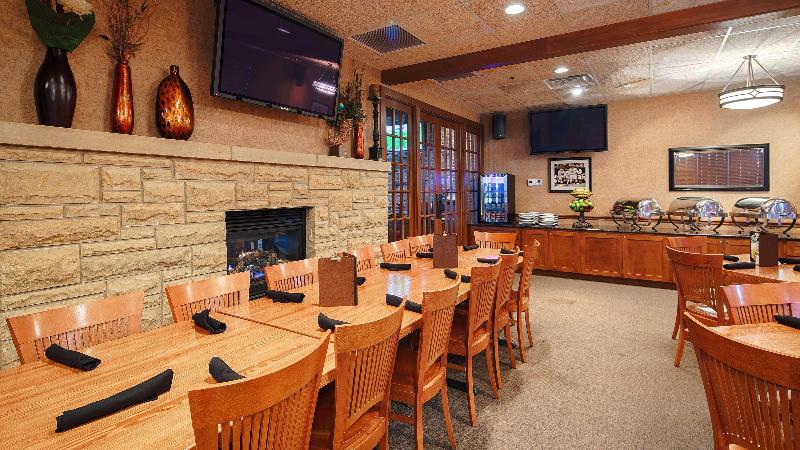 Best Western Plus Dubuque Hotel And Conference Center