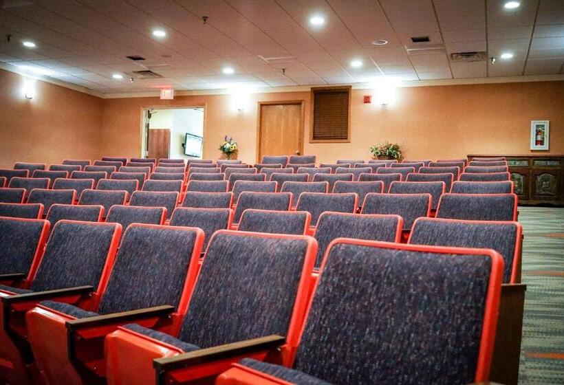 Best Western Plus Dubuque Hotel And Conference Center