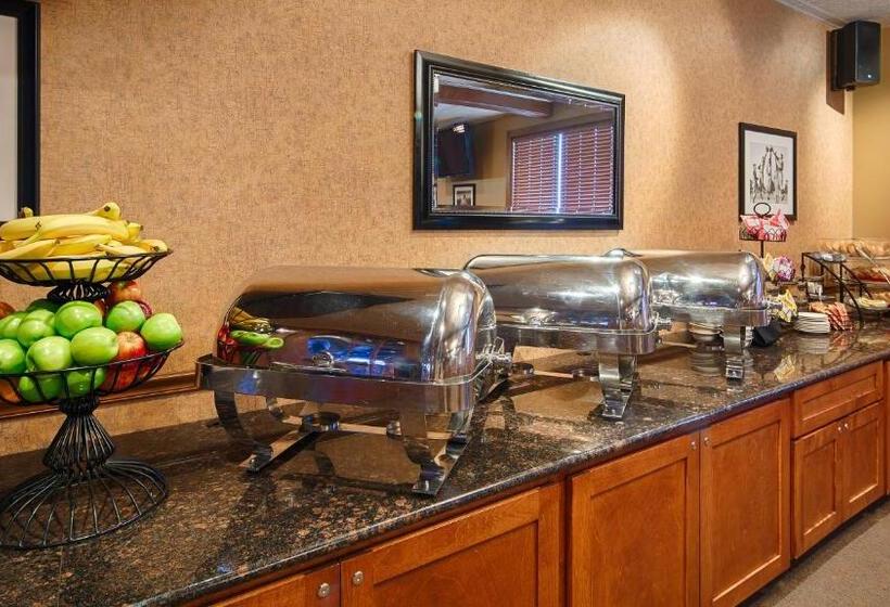 Best Western Plus Dubuque Hotel And Conference Center