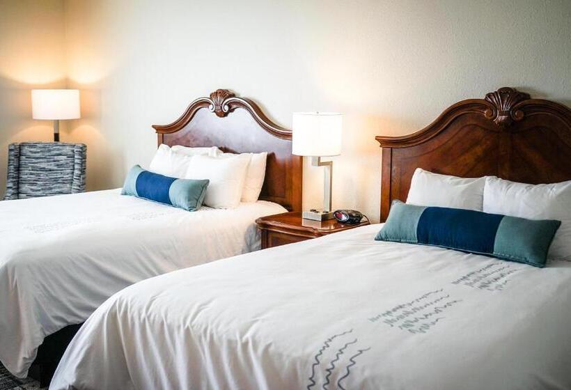 Best Western Plus Dubuque Hotel And Conference Center