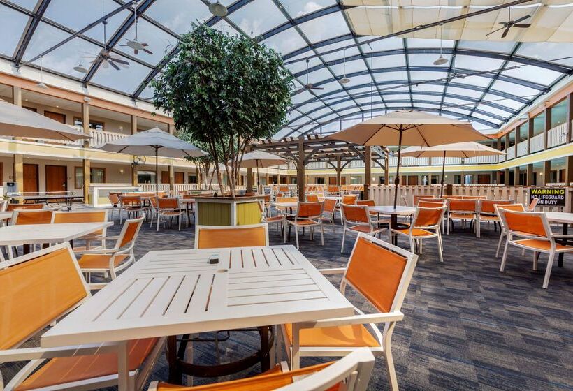 Best Western Plus Dubuque Hotel And Conference Center