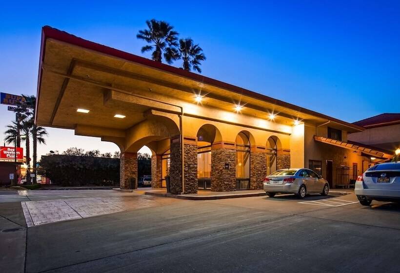 فندق Best Western Plus Executive Inn & Suites