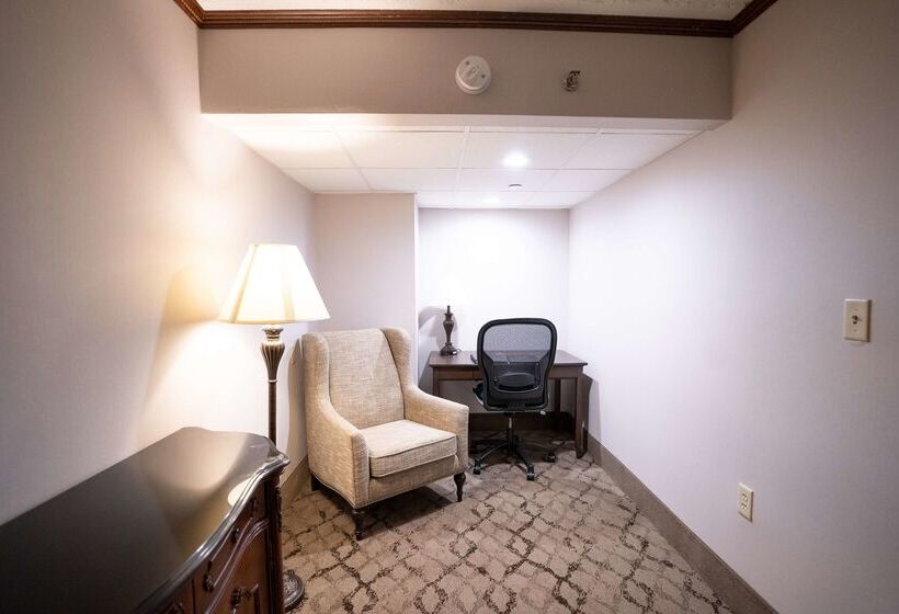 فندق Best Western Plus Fairfield Executive Inn