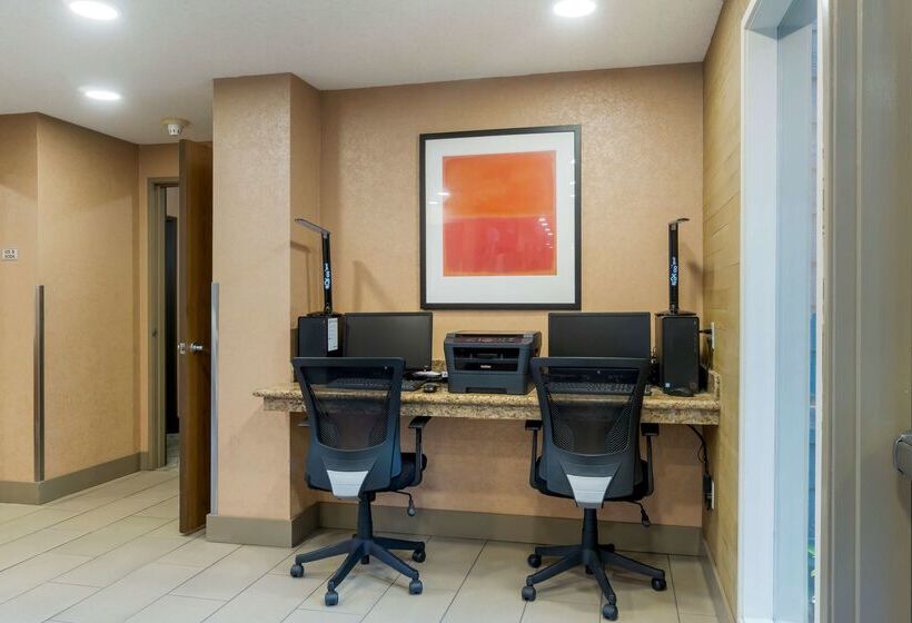 Best Western Plus Oak Harbor Hotel And Conference Center