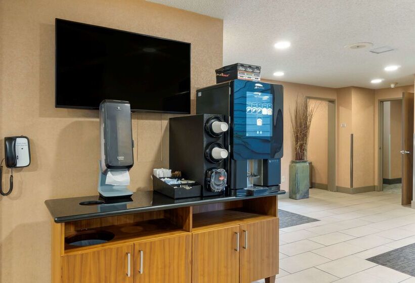 Best Western Plus Oak Harbor Hotel And Conference Center
