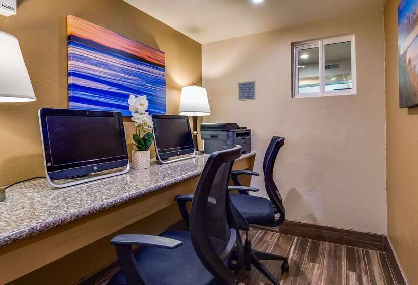 호텔 Best Western Plus Heritage Inn