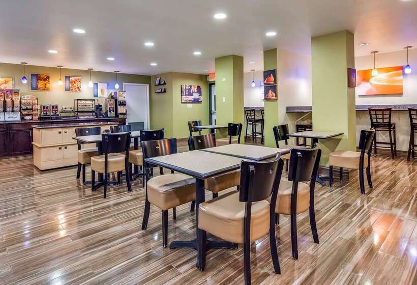 호텔 Best Western Plus Heritage Inn