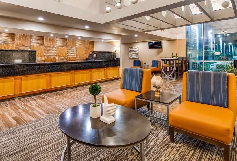 호텔 Best Western Plus Heritage Inn