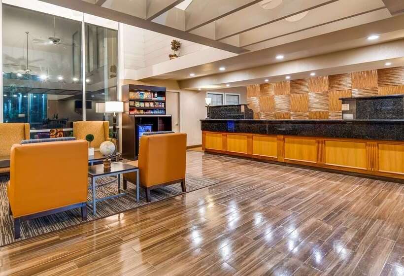 호텔 Best Western Plus Heritage Inn