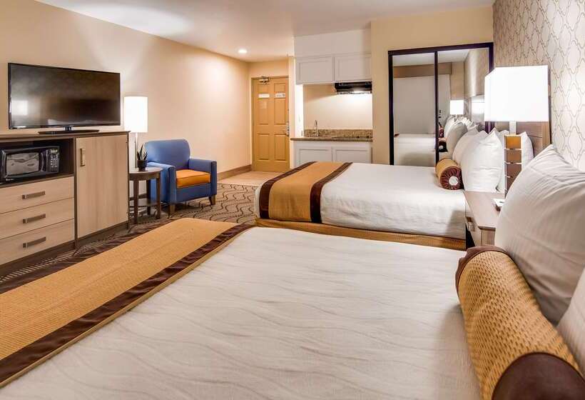 호텔 Best Western Plus Heritage Inn