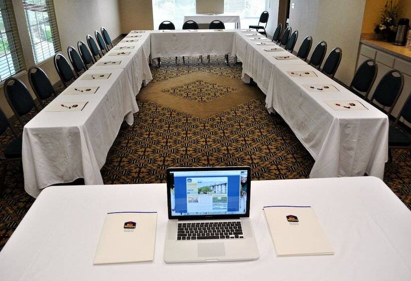 호텔 Best Western Plus Heritage Inn