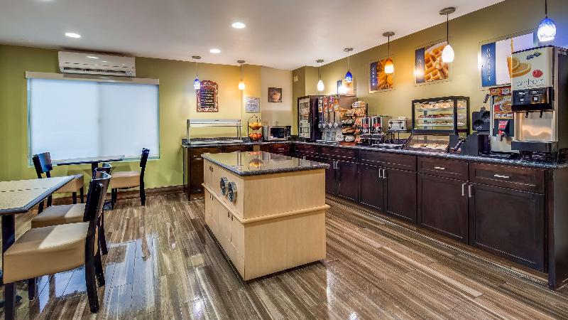 호텔 Best Western Plus Heritage Inn