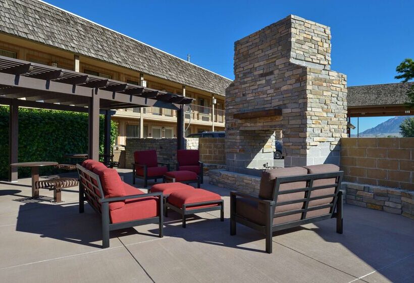 호텔 Best Western Plus High Country Inn