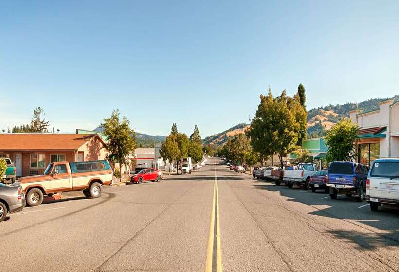 호텔 Best Western Plus Humboldt House Inn