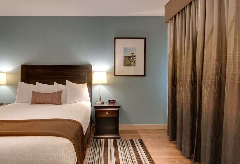 ホテル Best Western At Ventura Pier