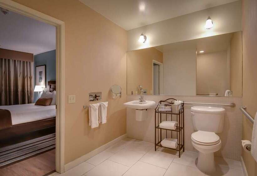 ホテル Best Western At Ventura Pier