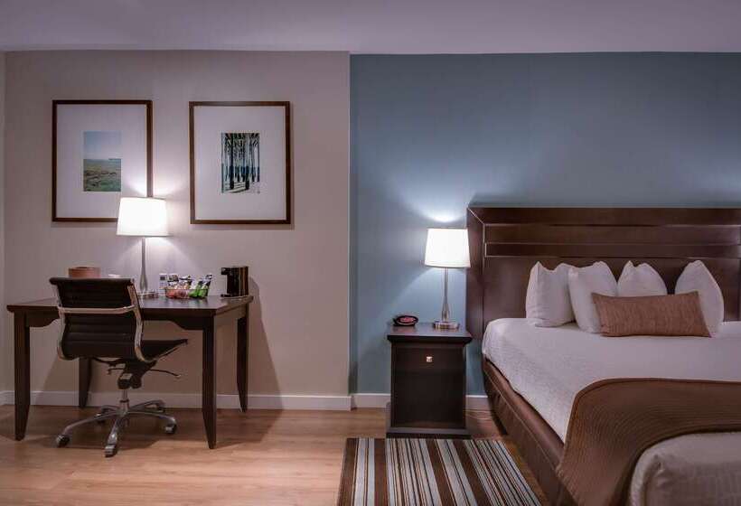 ホテル Best Western At Ventura Pier