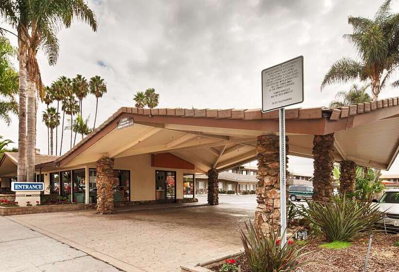 ホテル Best Western At Ventura Pier