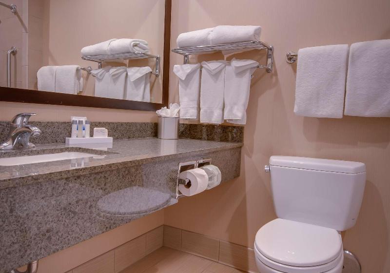 ホテル Best Western At Ventura Pier