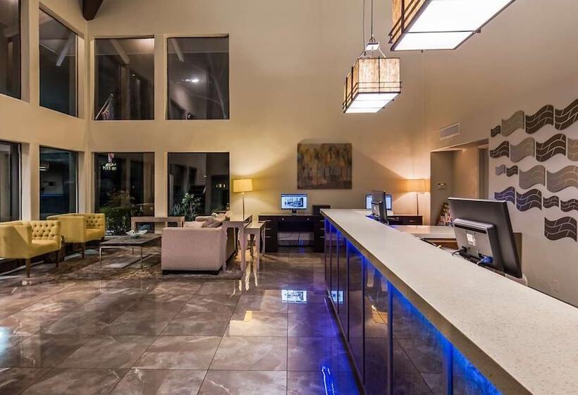 호텔 Best Western Plus Inn Scotts Valley