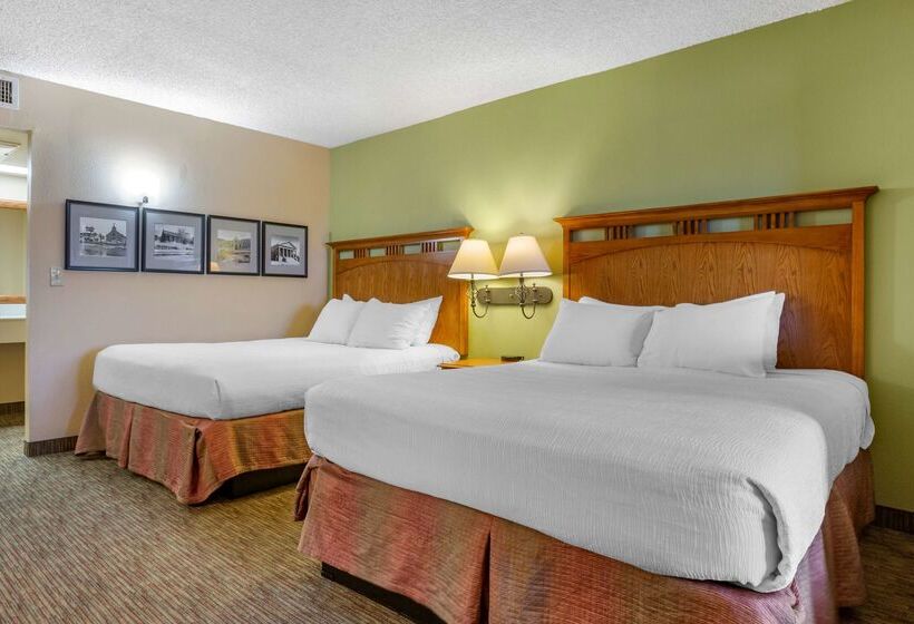 هتل Best Western Plus Kings Inn And Suites