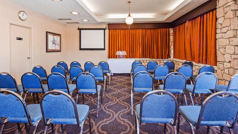 فندق Best Western Plus Kings Inn And Suites