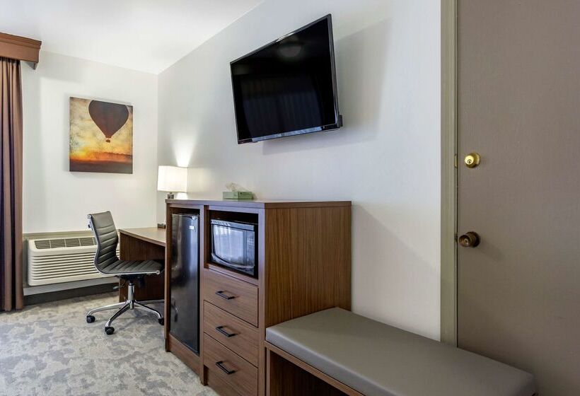 فندق Best Western Plus Lake Front