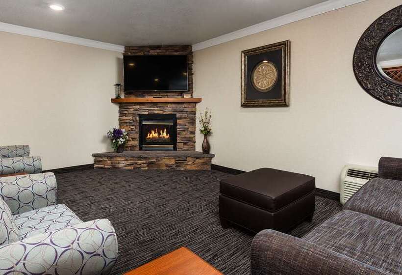 בית מלון כפרי Best Western Plus Landmark Inn