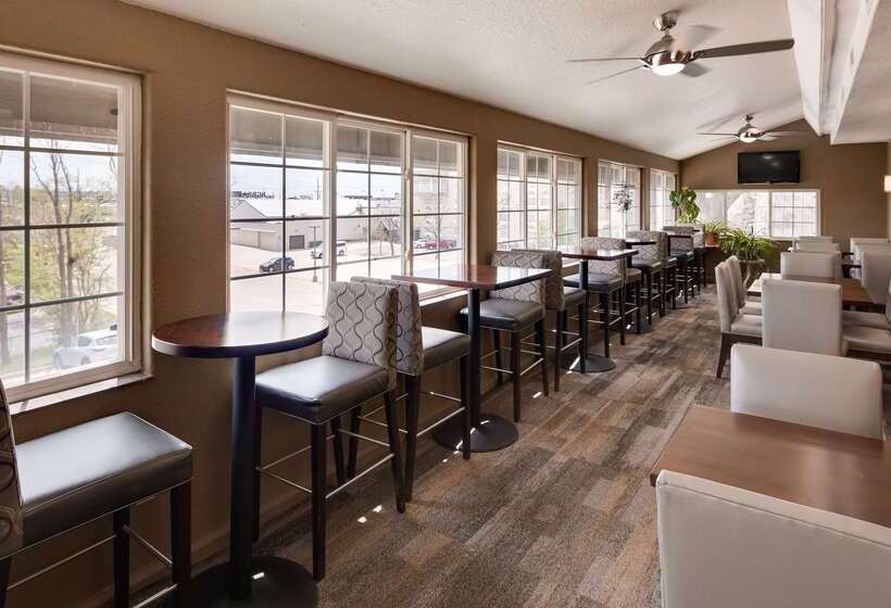 Best Western Plus Longbranch Hotel & Convention Center