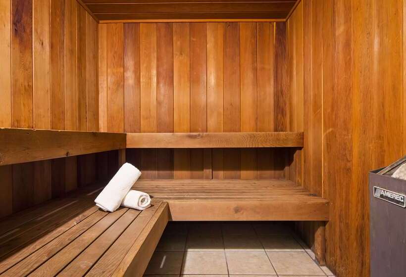 Best Western Plus Longbranch Hotel & Convention Center