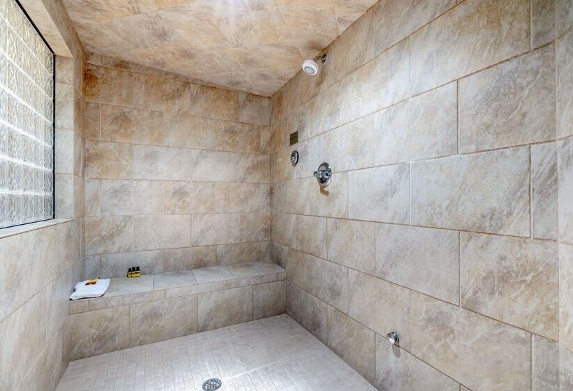 فندق Best Western Plus Loveland Inn