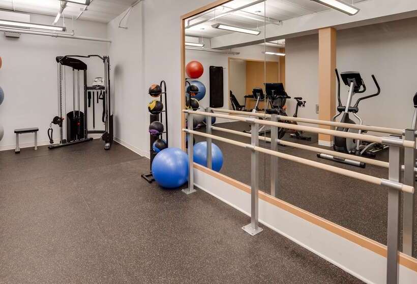 فندق Best Western Plus Morristown Inn