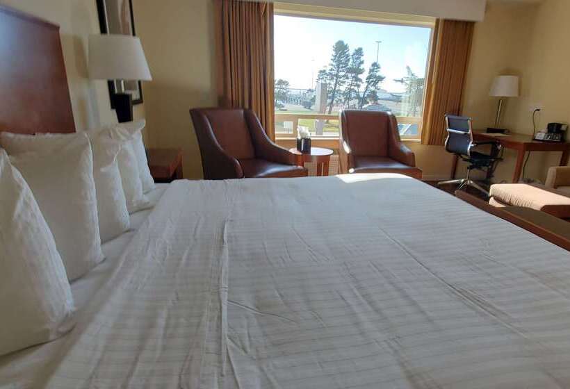 فندق Best Western Plus Northwoods Inn