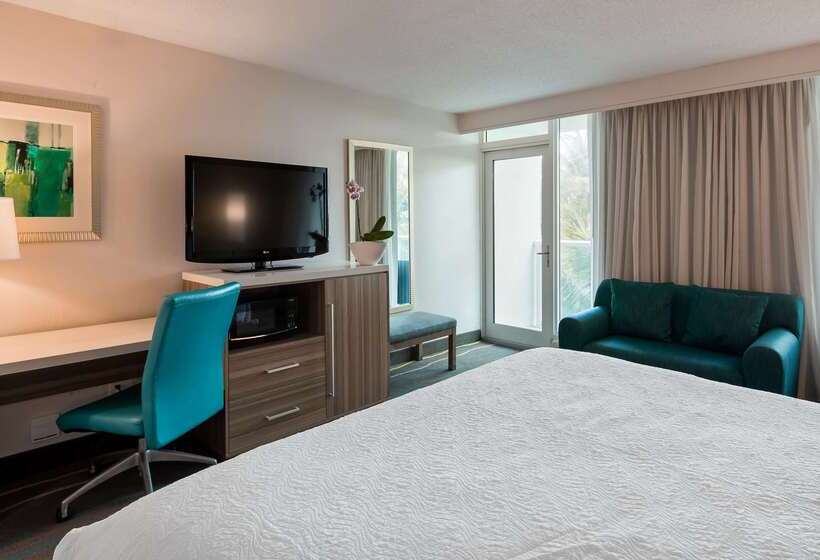 هتل Best Western Plus Oceanside Inn