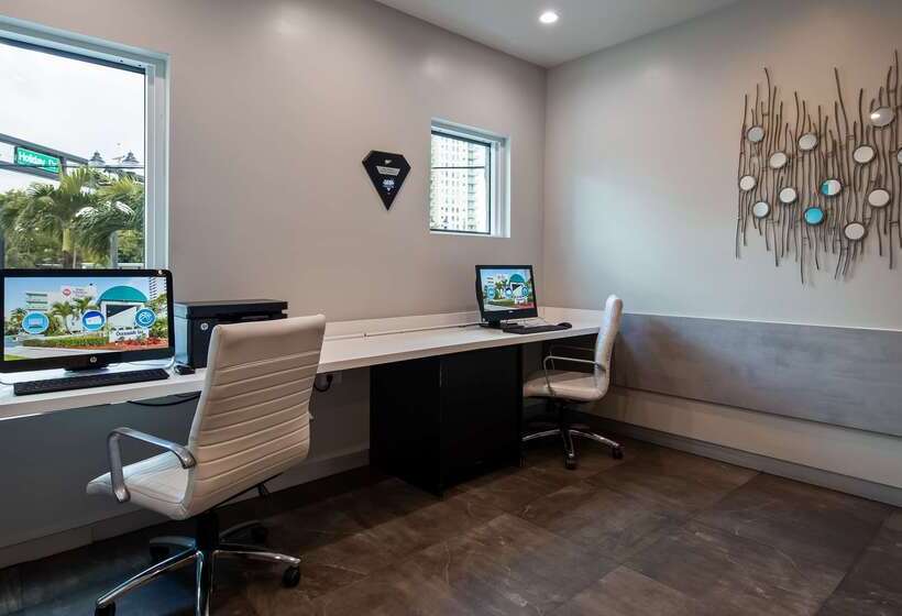 호텔 Best Western Plus Oceanside Inn