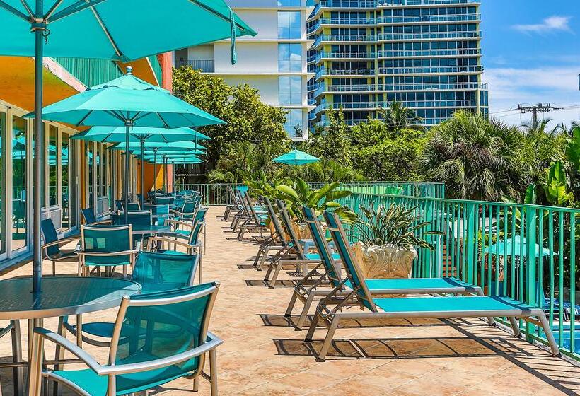 호텔 Best Western Plus Oceanside Inn